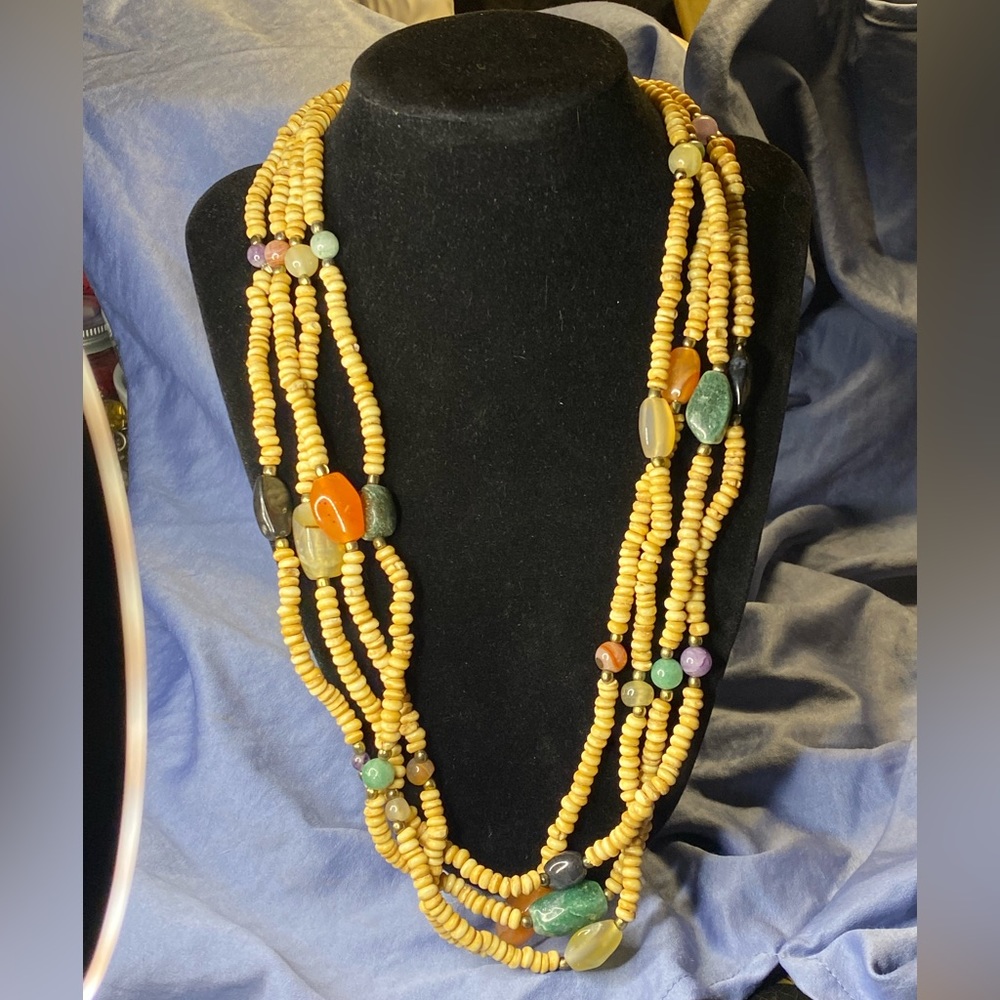 Polished Stone & Wooden Bead Necklace
